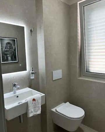 Suton U Zatonu - With Private Pool Βίλα *